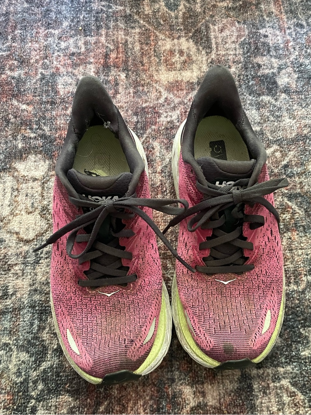 HOKA one one Clifton 8 running shoes size 6 women’s pre owned